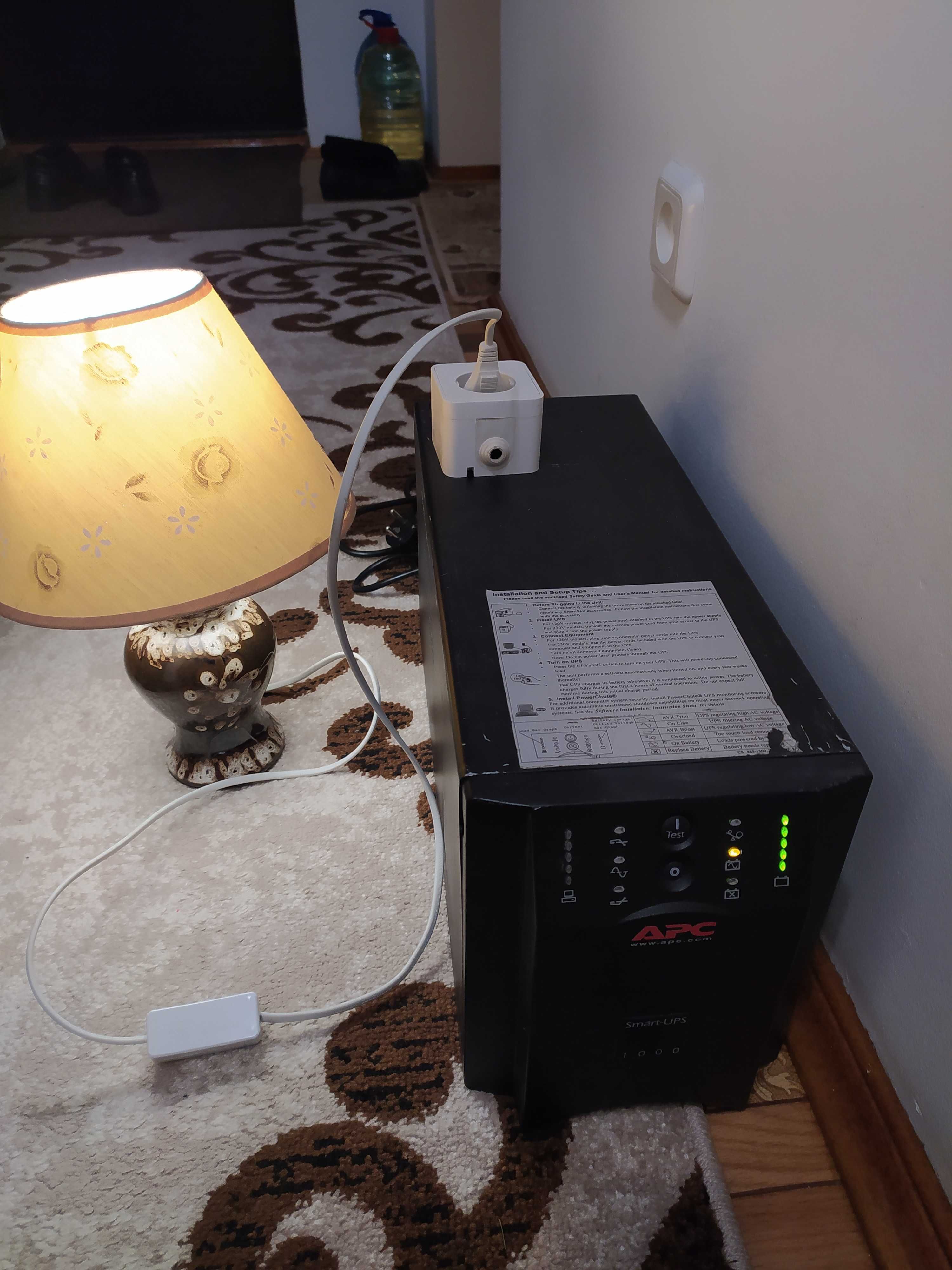 ІБП APC Smart-ups 1000 va