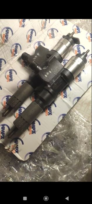 Форсунка форсунки isuzu 4HK1 295050-1290  форсункі исузу