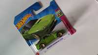 Nowy Hot Wheels 89 Mazda Savanna RX7