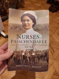 Книга Nurses of Passchendaelle на английском языке