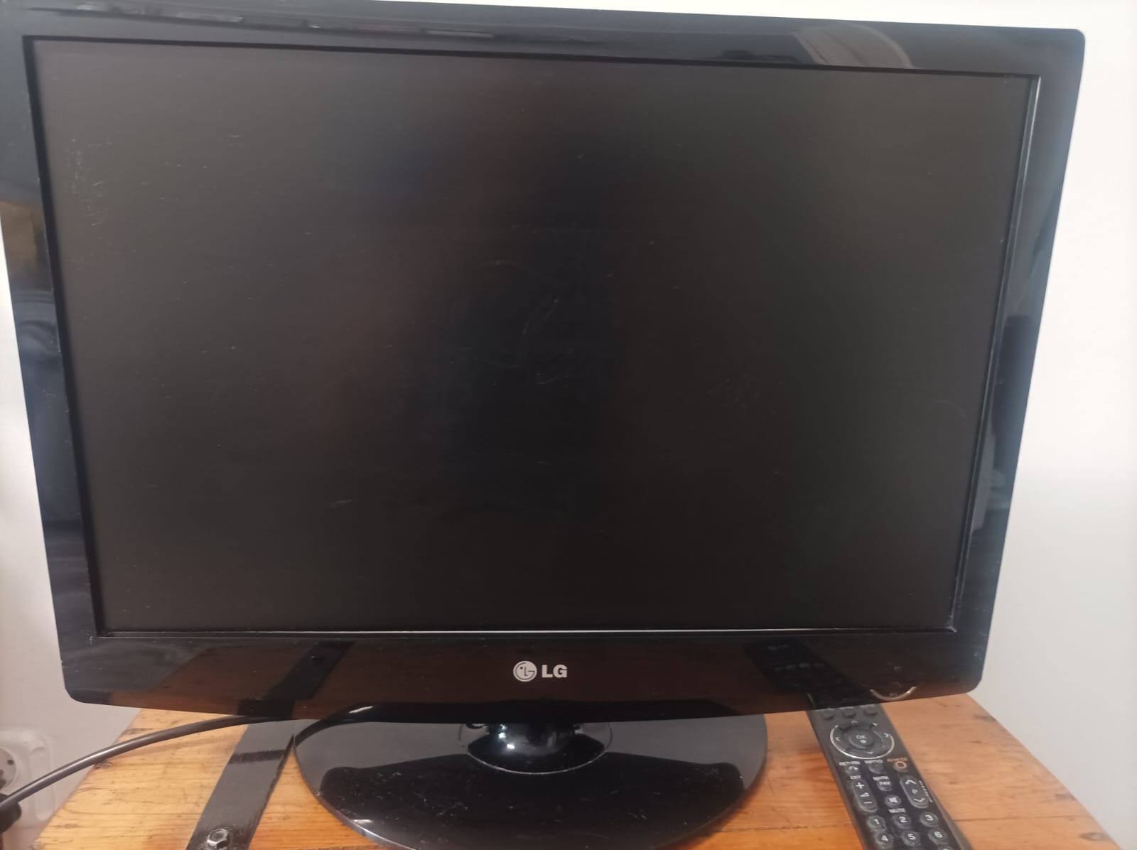 Telewizor/Monitor LG 22"