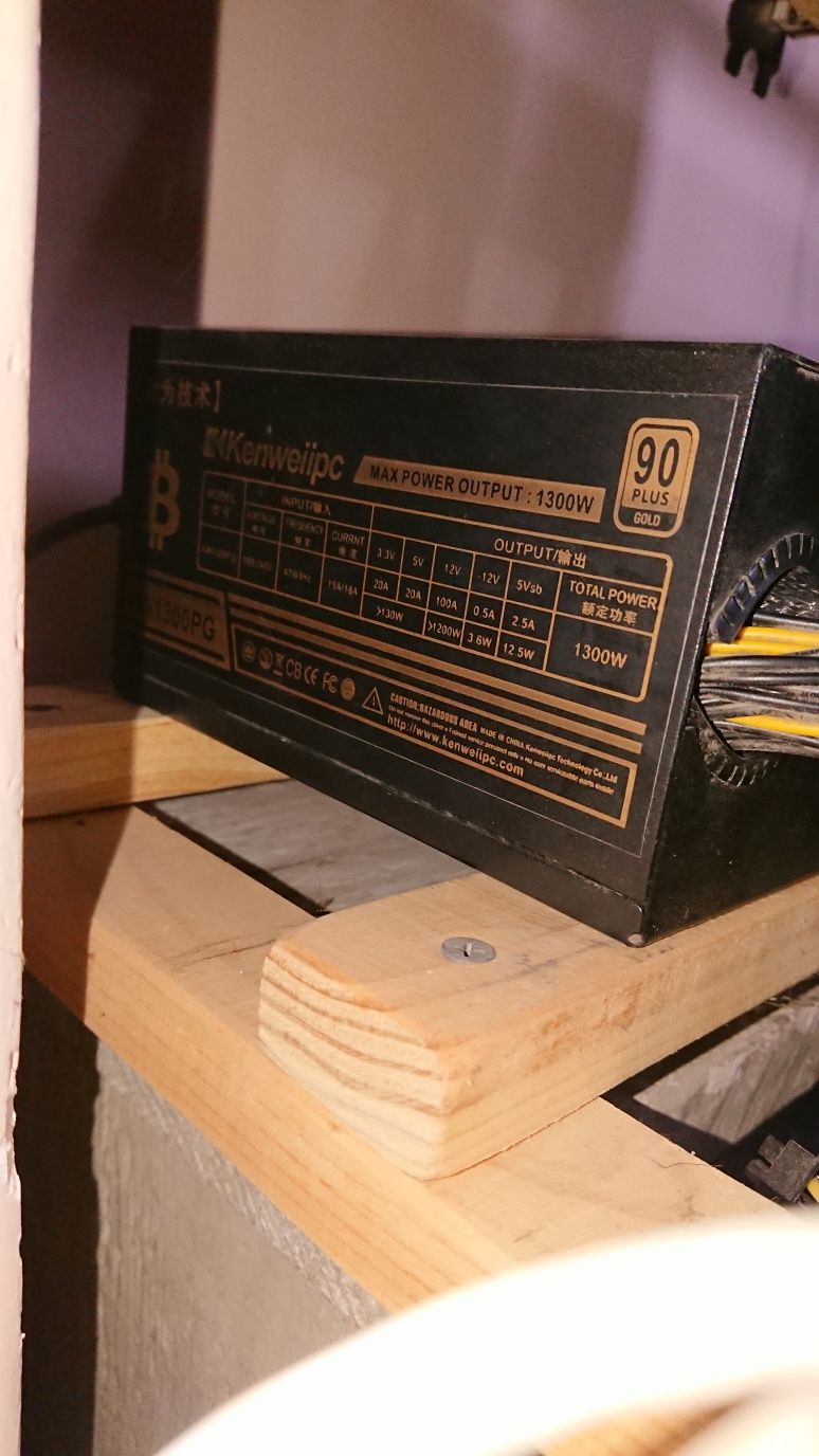 Продам майнінг ферму 4 rx 580 8gb