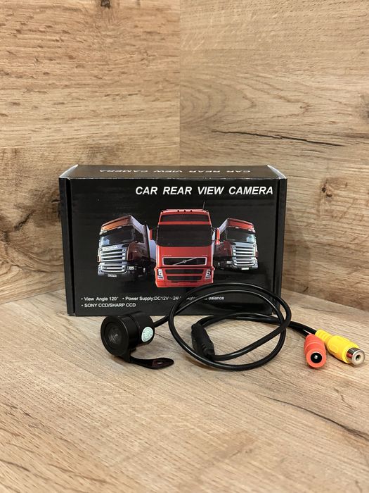 Камера в авто универсальная бабочка