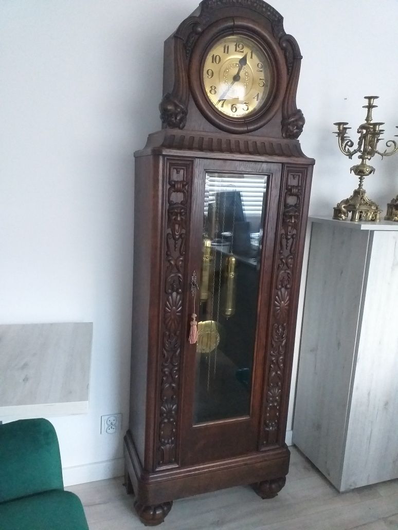Przepiękny zegar stojący Ciekawa skrzynia