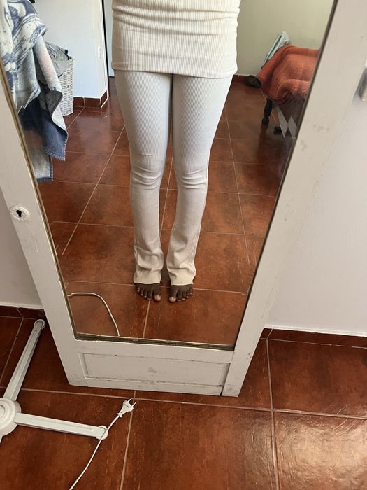Calça flare da Zara