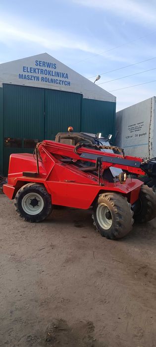Ładowarka teleskopowa Massey  Ferguson 8937 USZKODZONA...