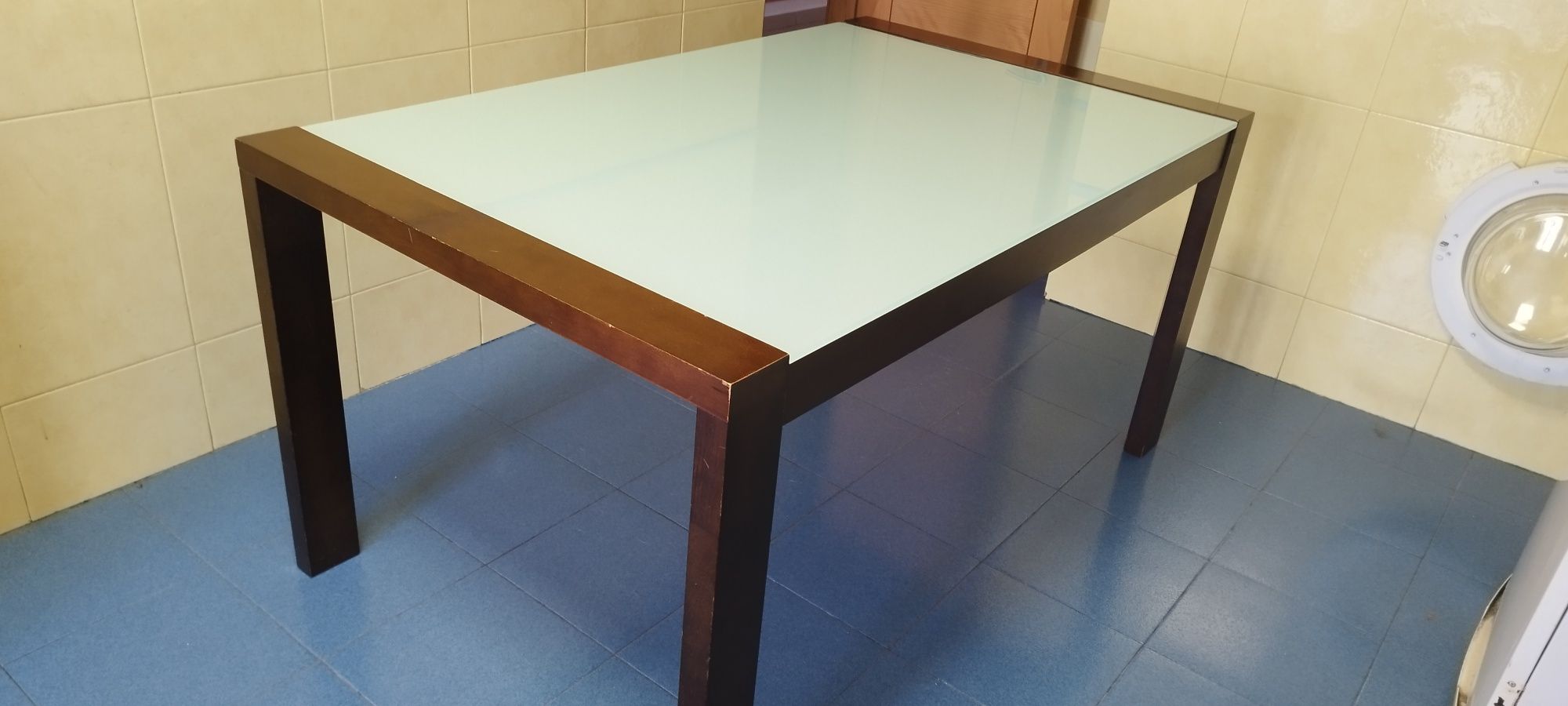 Mesa jantar rectangular