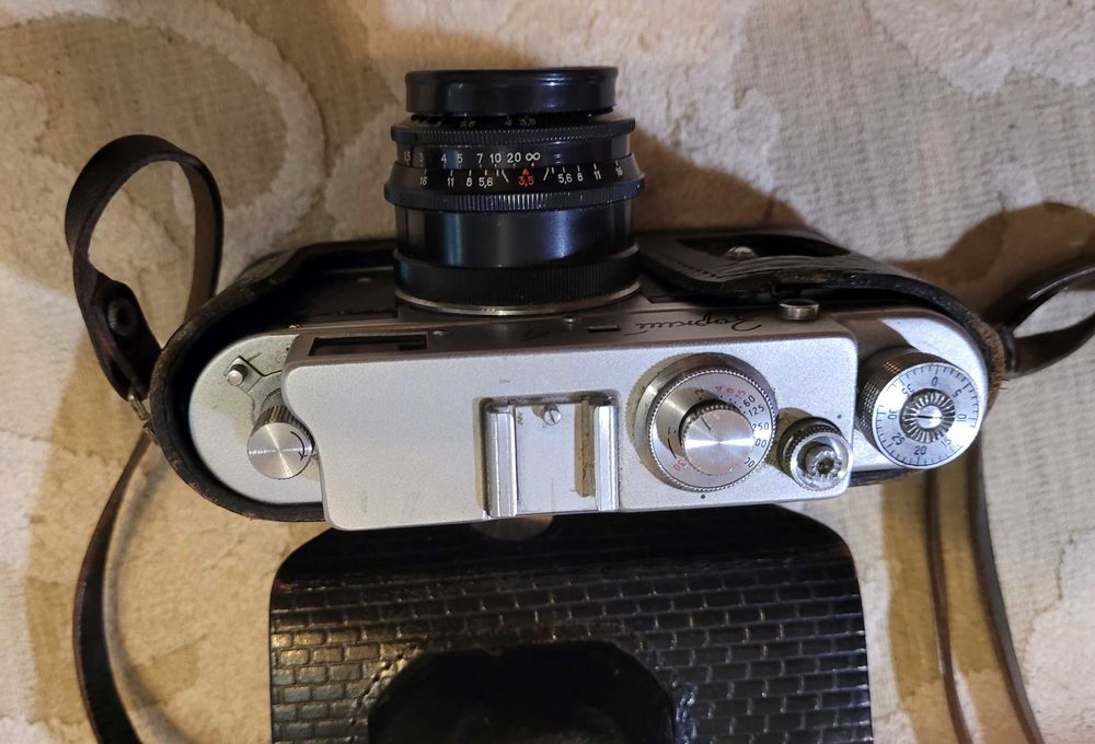 Вінтажний фотоапарат Зоркий-4 з об'єктивом Індустар-50 (1960рік)