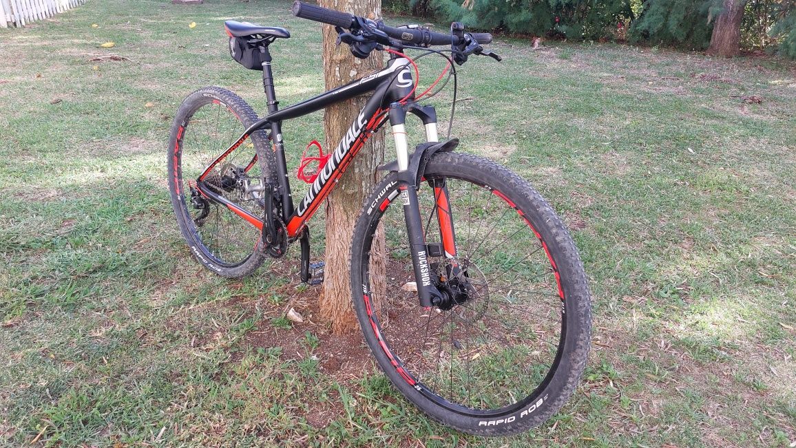 Cannondale F-Si de 2021 
Bicicleta Cannondale F-Si 2021 – MTB XC em ót