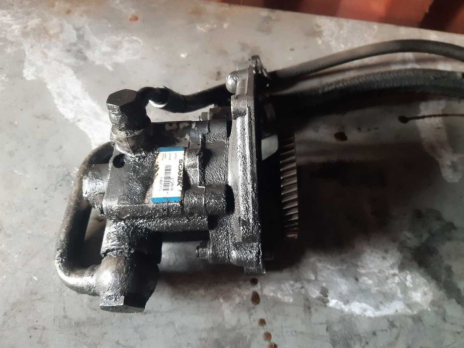 Scania 4 420 HPI - pompa wspomagania