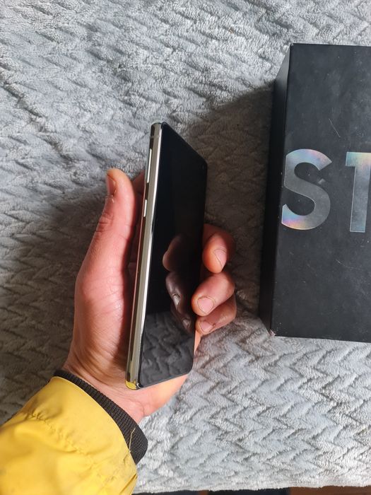 Samsung galaxy s10 128g 8 ram