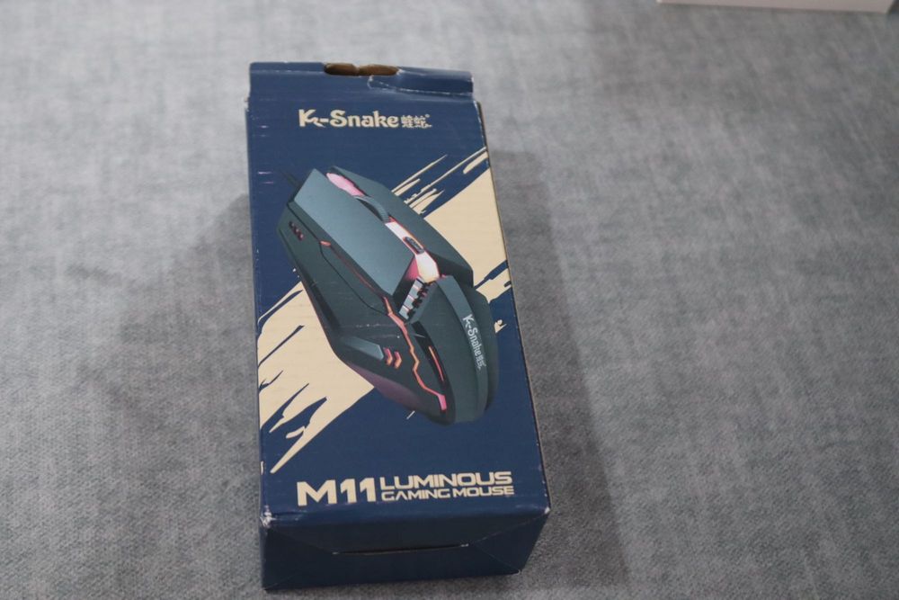 Mouse com LEDs – Design Moderno e Alto Desempenho