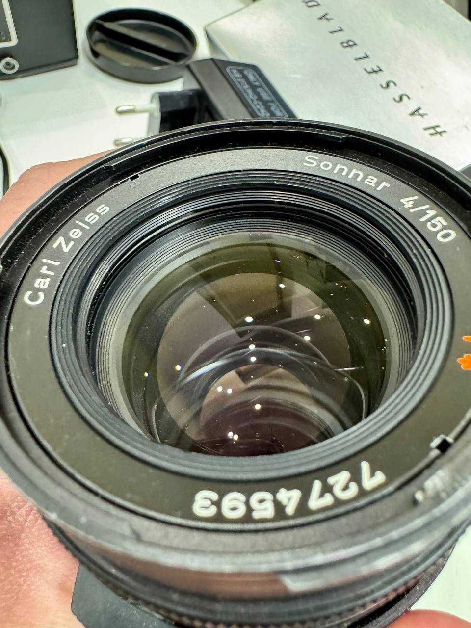Hasselblad 500 elx Sonnar 150, Distagon 50