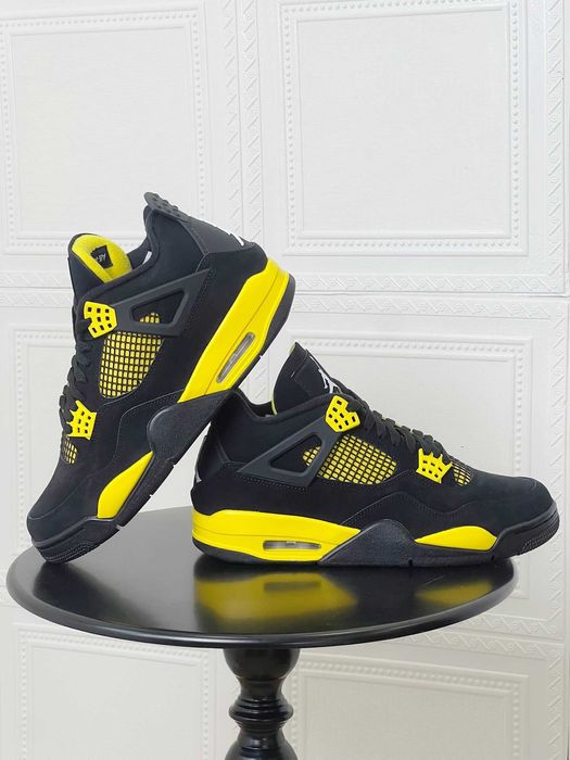 Buty Trampki Jordan 4 Retro Thunder_R.40