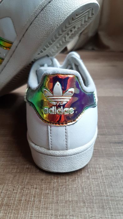 Ténis Adidas Superstar (metalic multicolor)