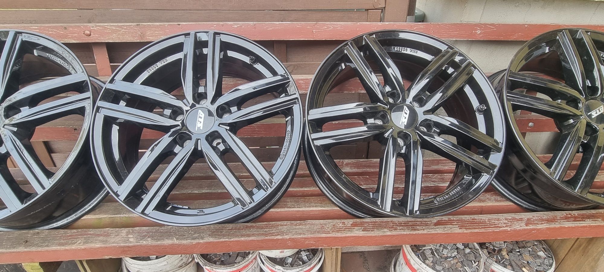 Felgi 5x114,3x17 Renault nissan honda toyota