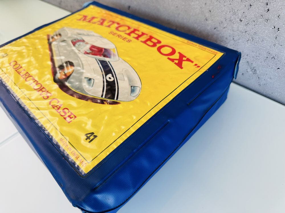 42 resoraki + walizka Matchbox , Majorette, McToy, Maisto i inne