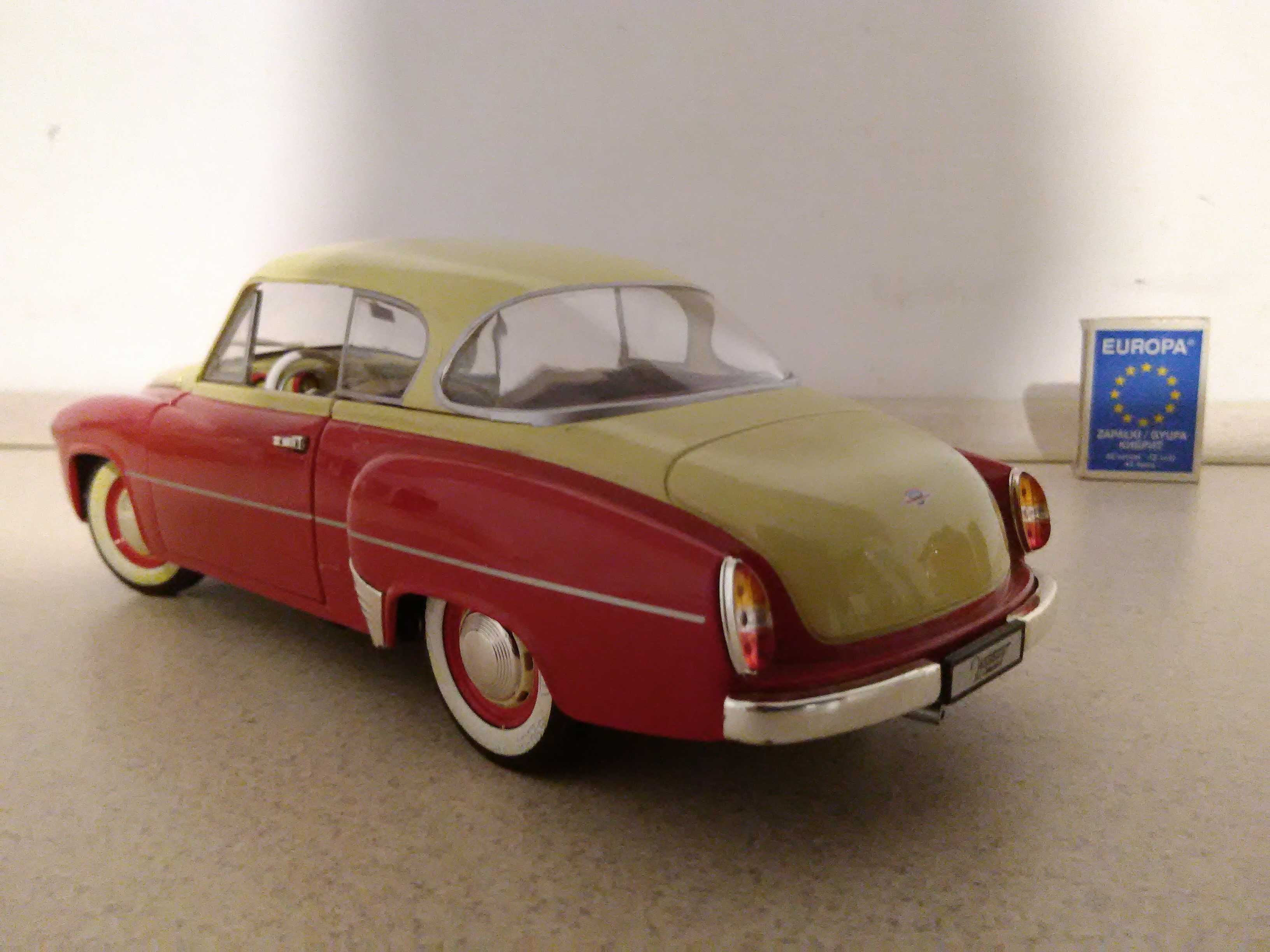 Wartburg 311 coupe sport Revell 1:18 tuning Burago 1/18 Maisto PRL