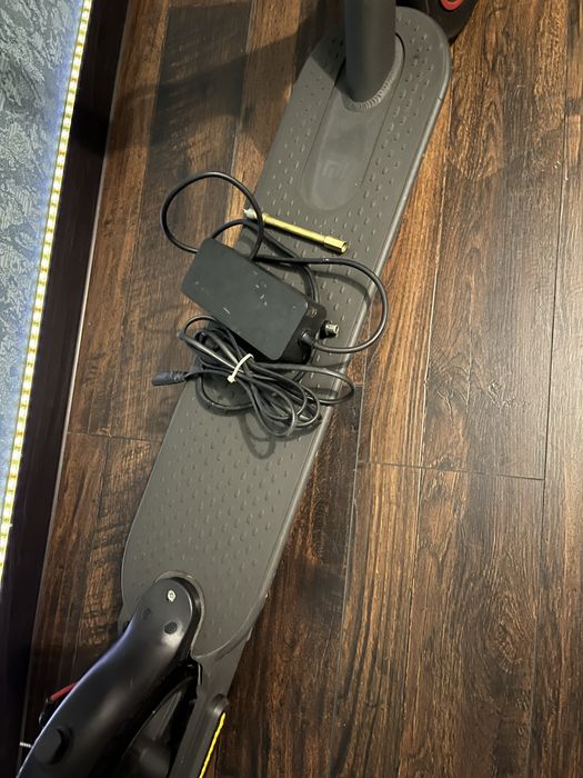 Самокат електро Xiaomi mi pro