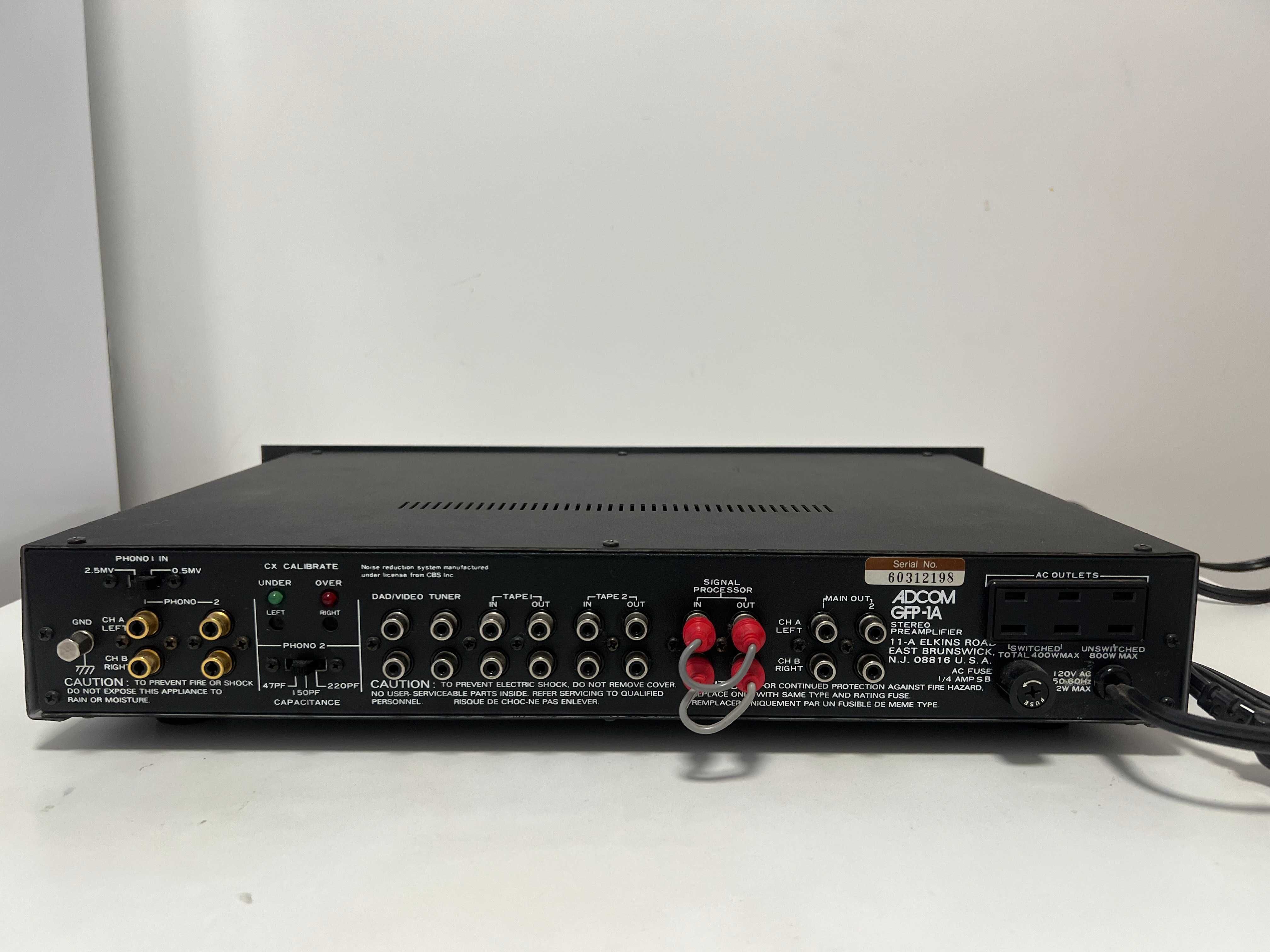 Продам предусилитель Adcom Gfp-1a