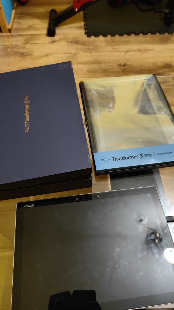 Tablet laptop Asus Transformer 3 pro i5 4GB ram