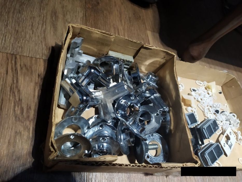 Фурнитура мебельная Конфирмат Замки фланцы и др. Большой Лот