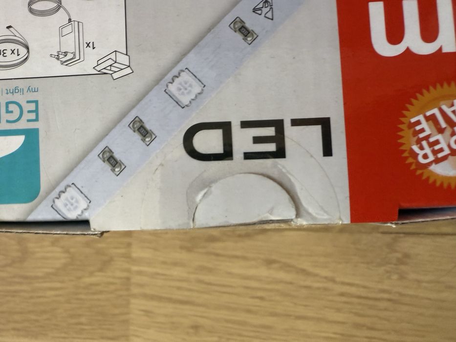 Fita led eglo nunca usado ainda con plastico