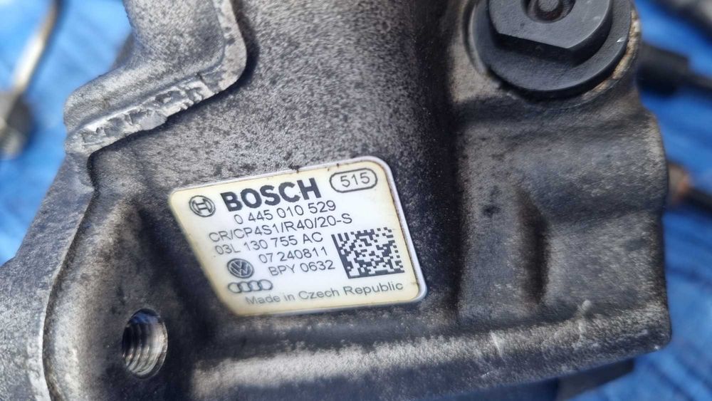 Pompa wtryski 03l130277j Audi q5 a4 b8 2.0 tdi cgl cglc