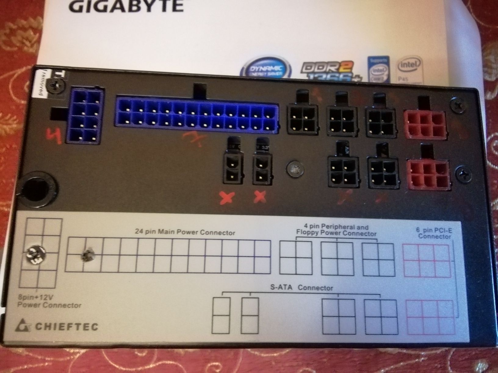 Chieftec CFT-560-A12C
