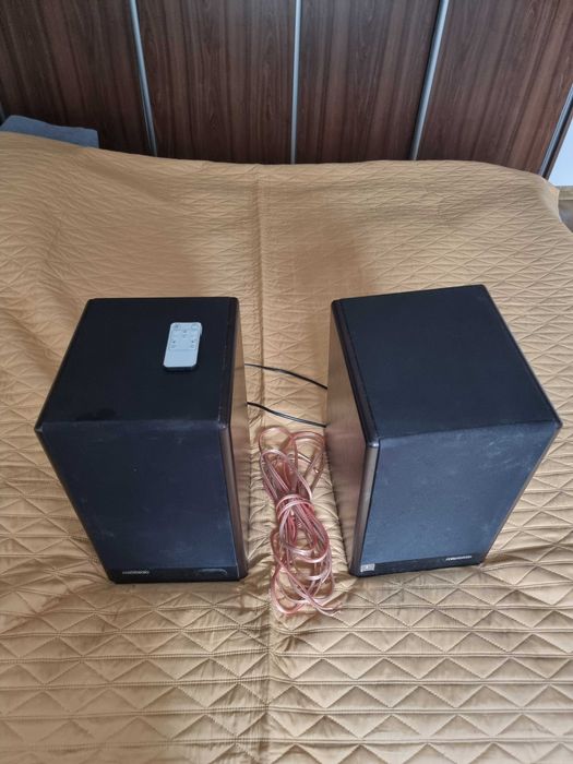 Głośniki kolumnowe Microlab Solo 6c - używane