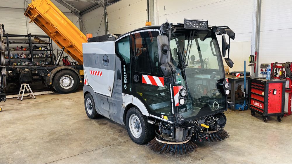 Zamiatarka uliczna Mathieu Azura Flex MC210 Euro 6 Schmidt 2018