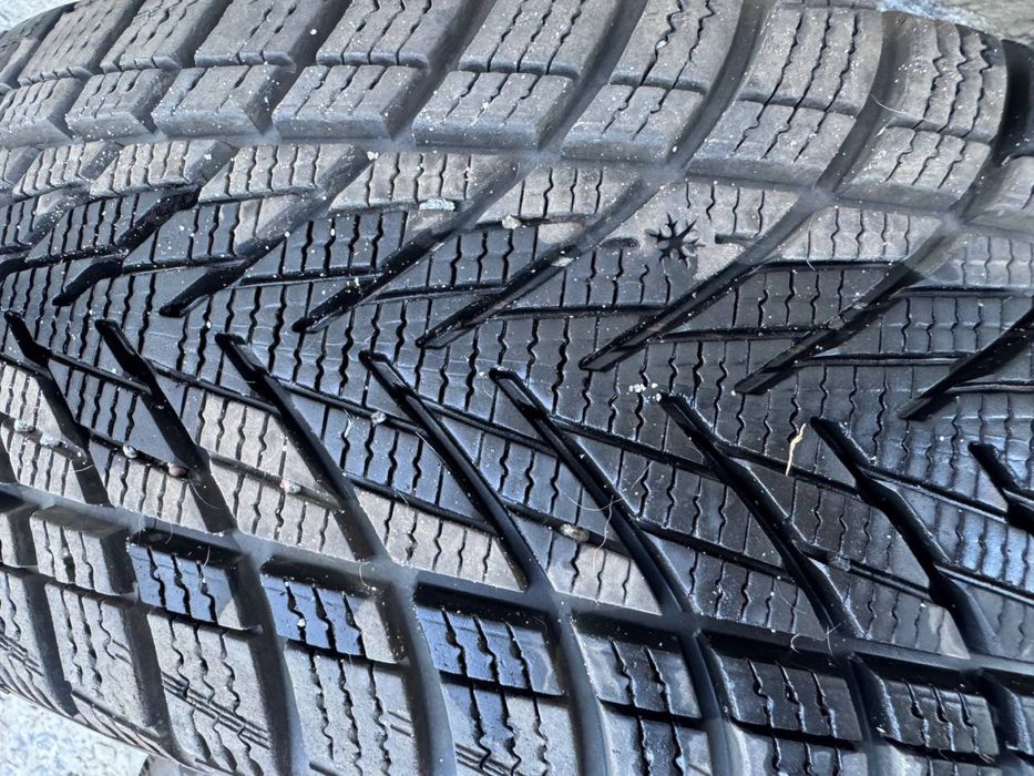 Комплект коліс,  зима Goodyear Ultra Grip Performance 3 205/55R16 91T