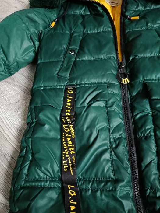 Зимова куртка для дівчинки