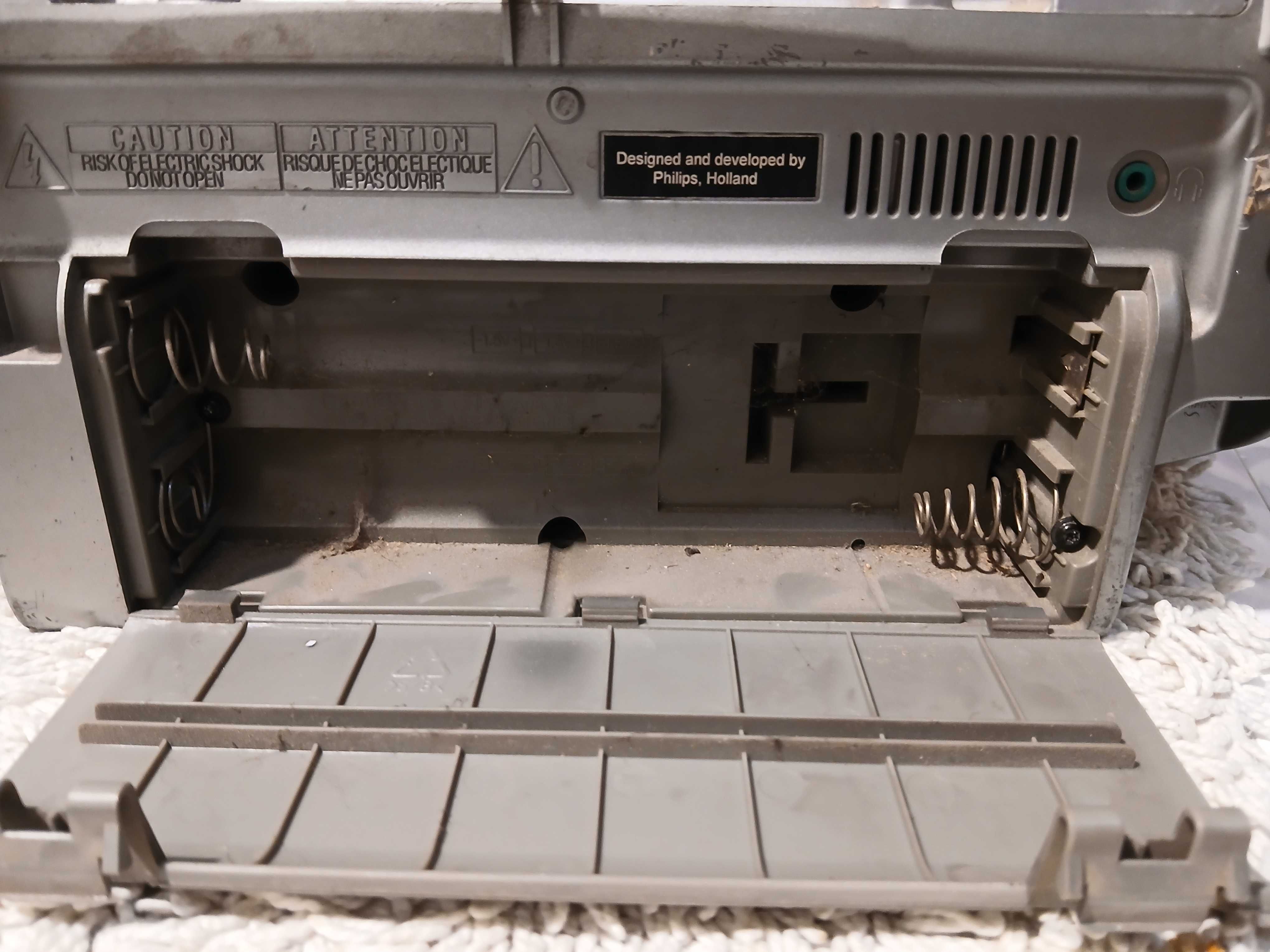Boombox radio PHILIPS AZ1020/14 FM/AM/CD/KASETA