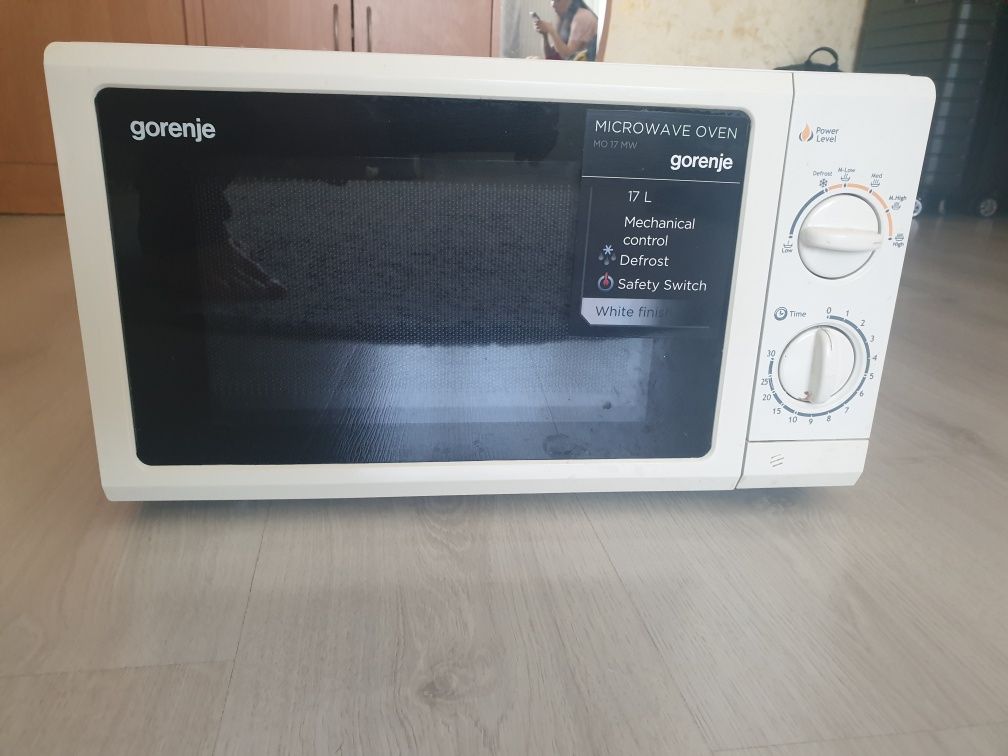 Микроволновкa  Gorenje  17 L