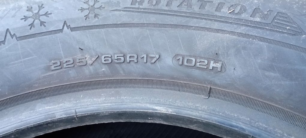 Opona 1szt 225/65/17 102H Dunlop Winter Sport 5 SUV Idealna 7,7mm