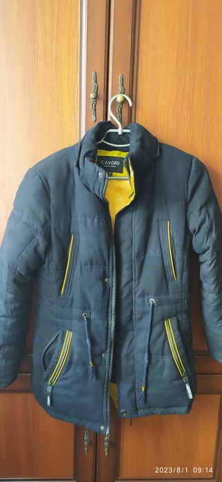 Продам зимову куртку