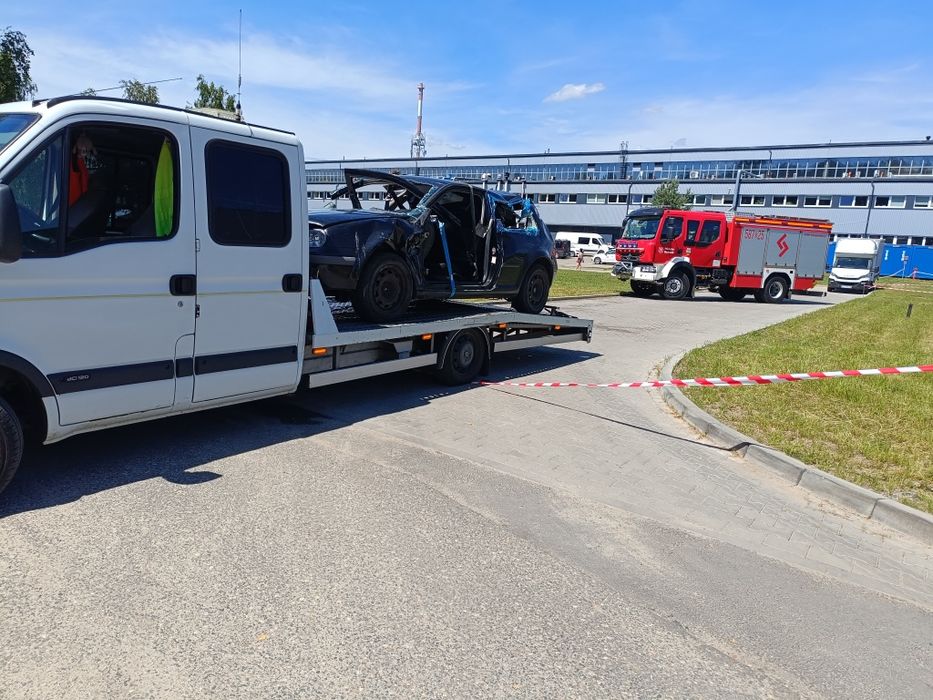 Pomoc drogowa laweta