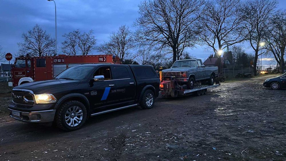 Wynajem -Koparki , Ładowarki, Rozściełacza ,Walca / Usługi Budowlane