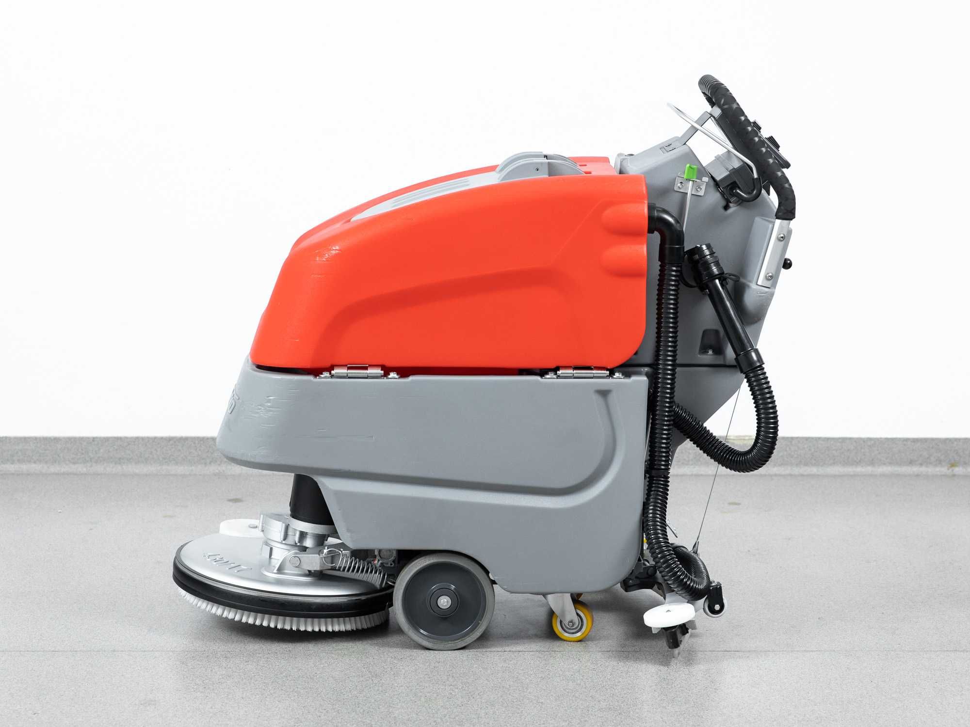 Szorowarka Hako Scrubmaster B45 NOWE BATERIE 2017r 696mth 9400 netto