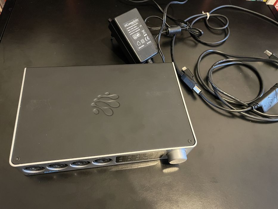 Interface IConnect audio 4+