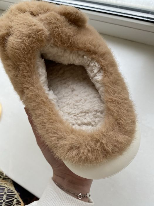 Кімнатні тапочки Капібара