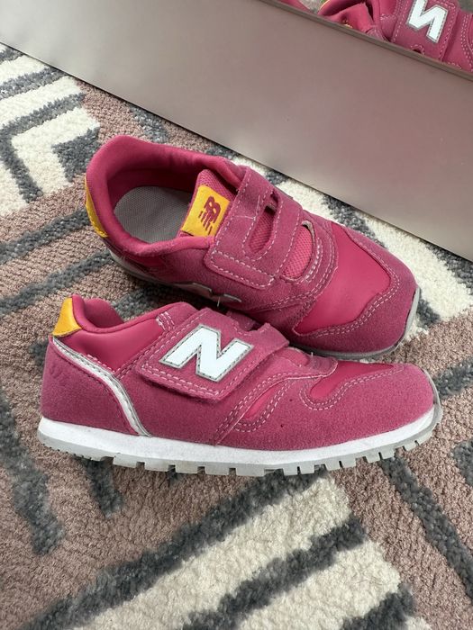 Кросівки new balance