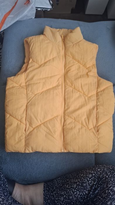 Bezrękawnik Reserved roz. 164