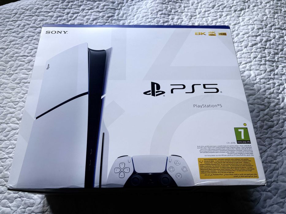 Playstation 5 Slim 1TB z napędem JAK NOWA gwarancja + GRA
