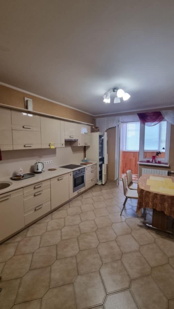 Сдам 2х кімнатну квартиру вул. Данькевича 14