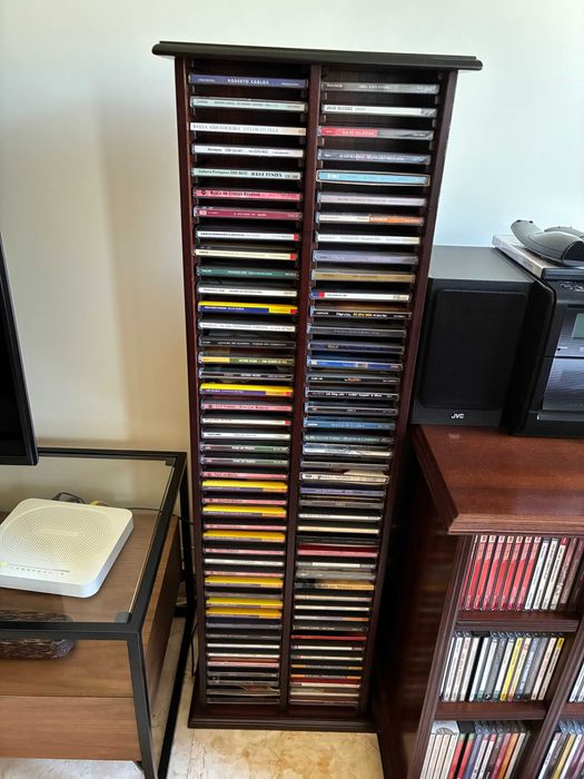 Estante CDs para 88 exemplares