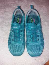 buty skechers 41