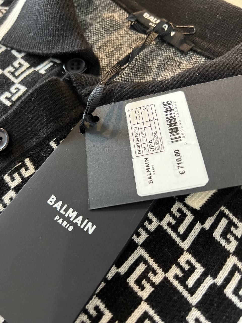 Шикарна  футболка поло Balmain  розмір  S-XXL