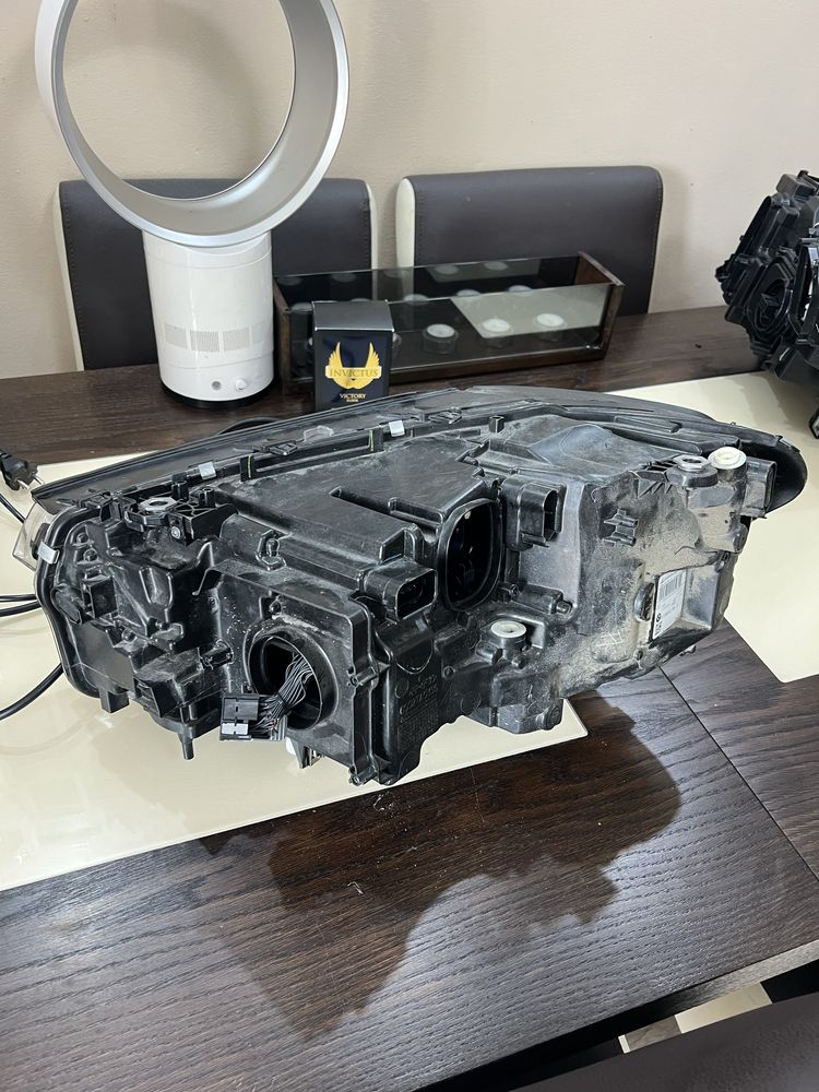 Lampa przod  prawa BMW X3 G01 ADAPTIV LED